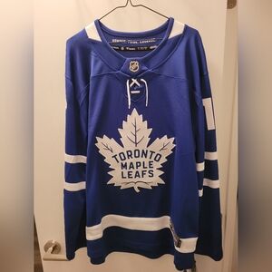 Toronto Maple leafs fanatics size large mitch marner jersey new with tags